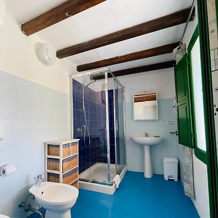 Maison d'hôtes Pomelia, Nel Corso Di A 50 Mt Dal Mare *