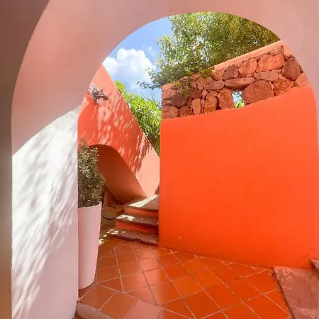 Pomelia, Nel Corso Di A 50 Mt Dal Mare Guest house